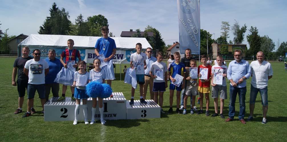 XXII BIEGI KASZTELAŃSKIE 400 m dziewczynki (rocznik 2007) I miejsce Ewa Fafuła II miejsce Martyna Kuras III miejsce Julia Klimczak 400 m chłopcy (rocznik 2007) I miejsce Radosław Adamczyk II miejsce