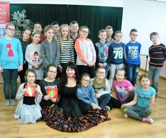 Zajęcia dały możliwość powstania czegoś unikatowego i wyjątkowego od początku do końca. Kolczyki, bransoletki, wisiorki, breloczki to tylko niektóre dzieła młodych artystów.