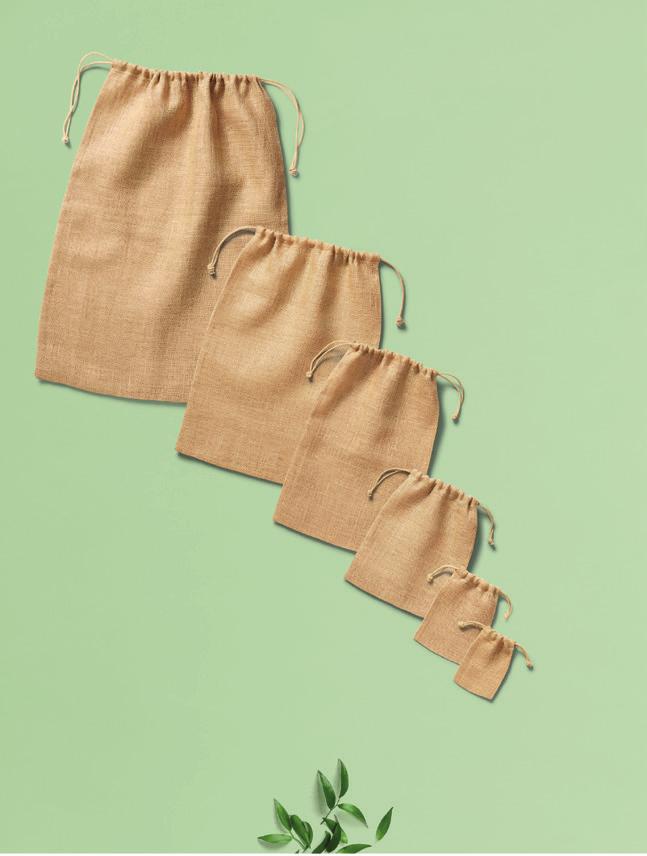 Na drobiazgi XL Wymiary: 49,5 x 75 cm Pojemność: 38 L XL Wymiary: 55 x 75 cm Pojemność: 40 L L Wymiary: 40 x 61,5 cm Pojemność: 15 L M Wymiary: 31 x 48cm Pojemność: 8 L L Wymiary: 40 x 55 cm