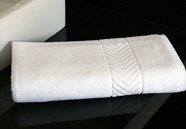 międzynarodowe: - Oko-tex Standard 100 - NP EN