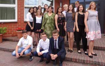 Bracichowicz Klasa III D Gimnazjum Kobierzyce Miłosz Galicki, Marcelina Klepuszewska, Adrian Kosiński, Joanna Lech, Wiktoria Lisiecka, Anna