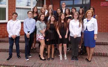 Dominka Skupień, Natalia Stankiewicz, Michał Stawiarz, Patryk Szachniewicz, Oskar Trościanko, Dominika Warwas, Samuel Wronkowski Wychowawca: Grażyna