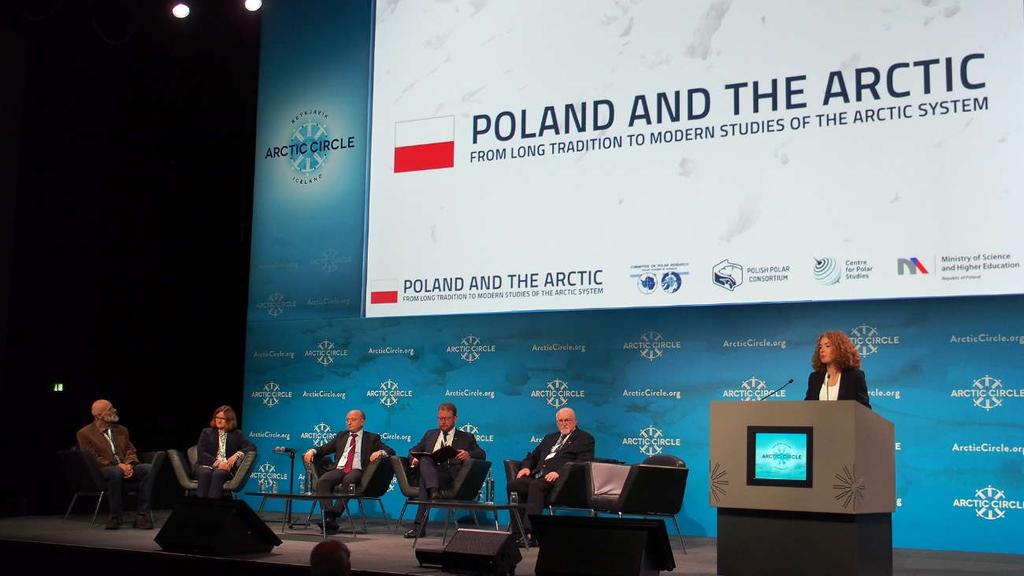 Polska sesja plenarna. Od lewej: prof. Jan Marcin Węsławski, dr Agnieszka Beszczyńska-Möller, Andrzej Misztal, prof. Łukasz Szumowski, prof. Jacek Jania, Małgorzata Śmieszek. Foto: Piotr Łepkowski.