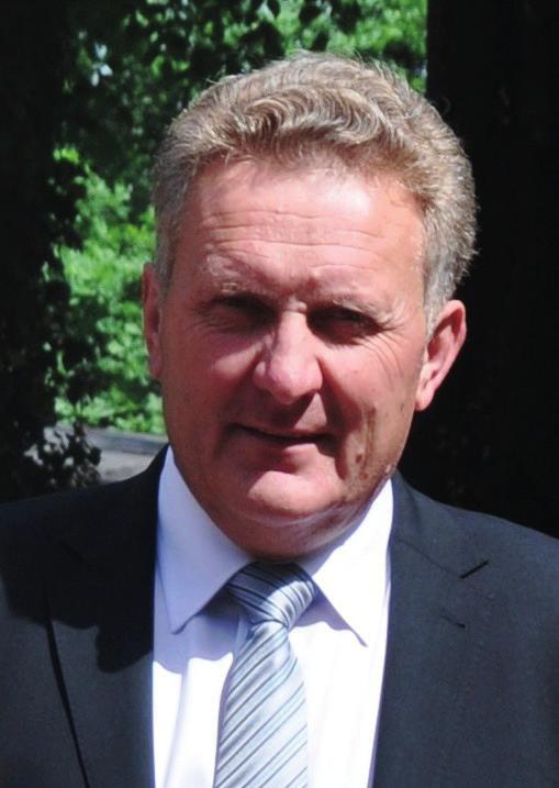Robert Godek Starosta Strzyżowski Szanowni Państwo! Rok 2018 upływa przede wszystkim pod znakiem 100-lecia odzyskania niepodległości przez Polskę.