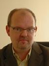 DLACZEGO WARTO WZIĄĆ UDZIAŁ W KONFERENCJI Wprowadzona w 2007 roku Dyrektywa MiFID w niezwykle istotny sposób wpłynęła na organizację rynków instrumentów finansowych oraz zasady oferowania tych