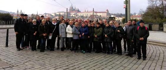 z życia gminy DZIAŁALNOŚĆ GCKIB Praga dwudniowe spotkanie 28 Głos Iwanowic W dniach 4 5 listopada 2017 r. zorganizowana grupa osób, chętnych nowych doznań i wrażeń udała się na wycieczkę do Pragi.