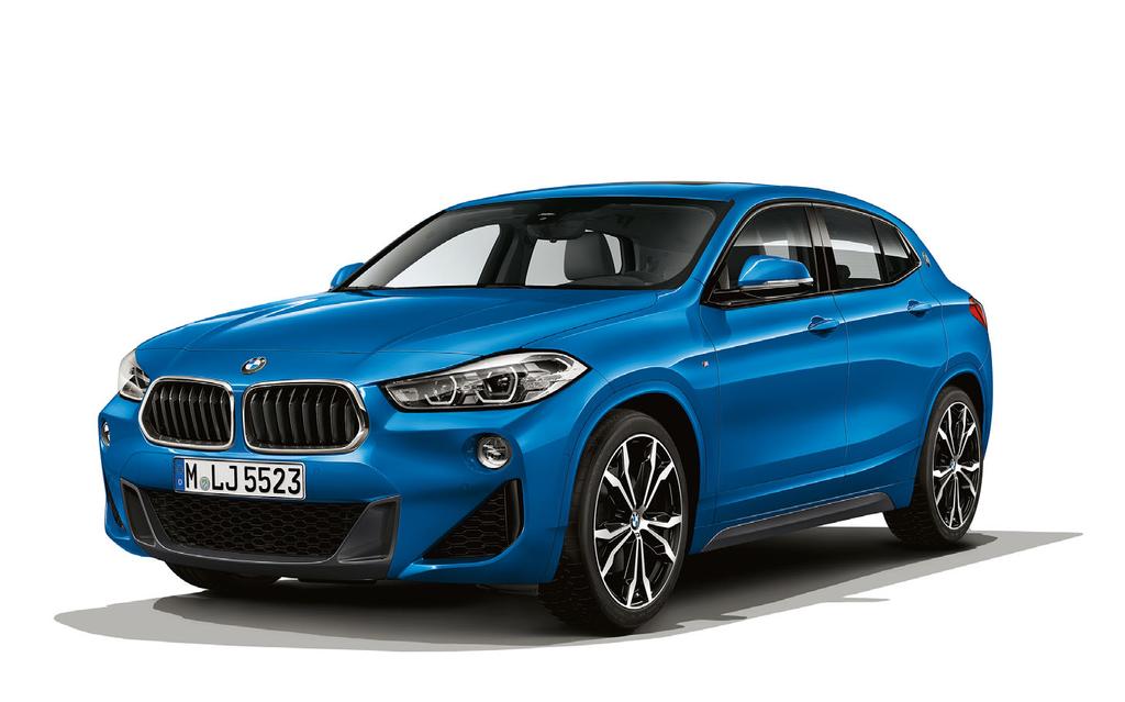 MODEL M SPORT Zawiera wyposażenie modelu Advantage i dodatkowo: - Sportowy układ kierowniczy M (2VE) - Pakiet dodatkowego oświetlenia (563) - Diodowe refl ektory przeciwmgłowe (5A1) - Adaptacyjne