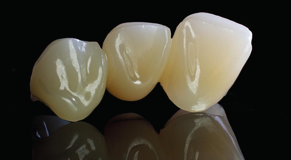 priti multidisc ZrO2, High Translucent, cyrkon o mikrostrukturze kubicznej w 16 odcieniach VITA i bieli z przeziernością na poziomie 49% High Translucent Odpowiedni dla: Wszystkich otwartych