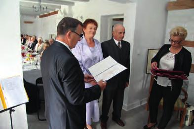 Wieści 31 społeczną, kulturalną i sportową. Rozpoczęto realizację projektów oświatowych w oddziałach przedszkolnych w Szkole Podstawowej w Porytem-Jabłoni i w Starym Zakrzewie.