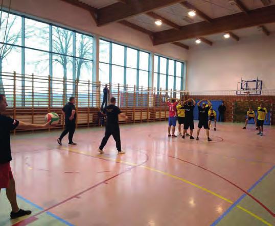 Drużyny podzielono na dwie grupy. Klasyfikacja w grupach przedstawiała się następująco: Grupa I: 1. OSP Zbrzeźnica - 6 pkt. 2. OSP Stary Laskowiec A - 4 pkt. 3.