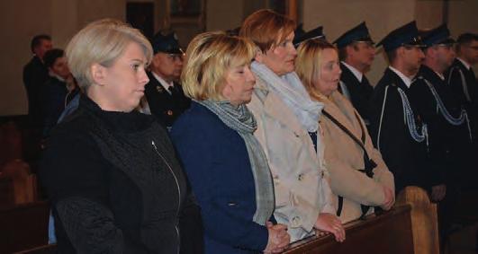 Rozpoczęły się one od złożenia meldunku o rozpoczęciu apelu przez dowódcę uroczystości druha Pawła Leszczyńskiego Prezesowi Zarządu Oddziału Wojewódzkiego OSP RP Województwa Podlaskiego Andrzejowi