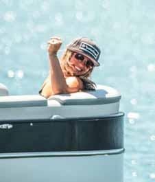 Komponenty Rockford Fosgate mogą być w pełni zdalnie sterowane za pomocą dowolnego wielofunkcyjnego wyświetlacza Raymarine LightHouse II poprzez protokół sieciowy NMEA2000 CAN.