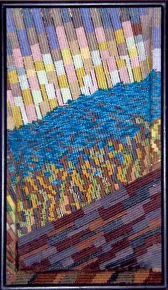 MARIA JEŁOWICKA Żniwa 60 x 36 cm, technika własna, 2013 Tkaniną artystyczną zajmuje się od 40 lat. Od 1998 r.