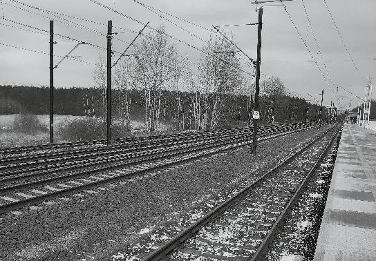 nakże wraz z malejącą odległością między pociągami rośnie ryzyko kolizji.