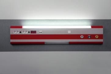 MERYlight integruje w sobie dwa angielskie słowa light, czyli światło i lightness czyli lekkość.