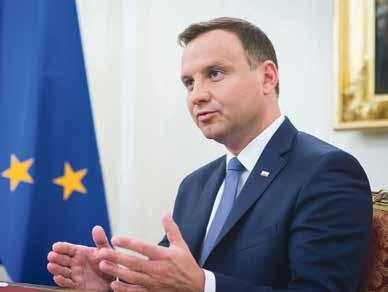 2 2015 NIEZALEŻNY DODATEK TEMATYCZNY DYSTRYBUOWANY WRAZ Z RZECZPOSPOLITĄ WYWIAD Kwestie związane z bezpieczeństwem państwa, w tym obronności, traktuję jako jedną z głównych kompetencji i zadań