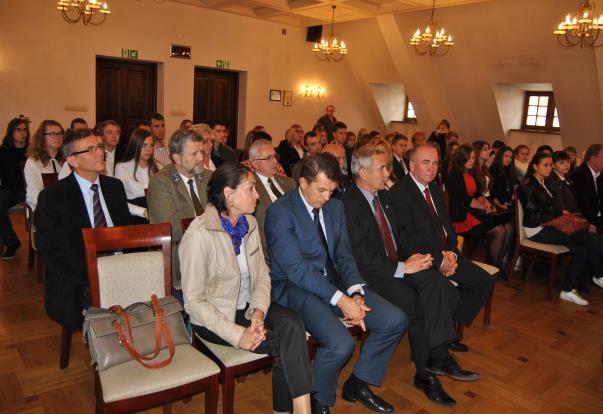 W ramach tego priorytetu w roku 2013 dofinansowano 1 organizację pozarządową o łącznej wartości dotacji 12.000 zł Fundacja Rozwoju Regionu Łukta 12.
