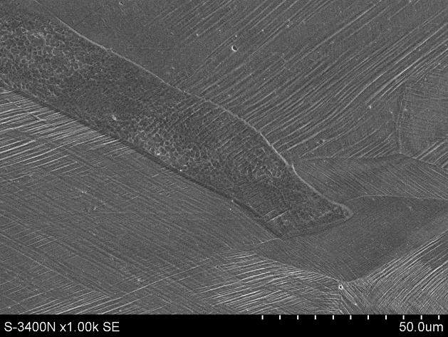 New measurement application... 77 a) b) Rys. 3. Struktura stali A89 class C. Struktura wejściowa a) i po mln cykli obciążenia b) Fig. 3. Structure of A89 class C steel.