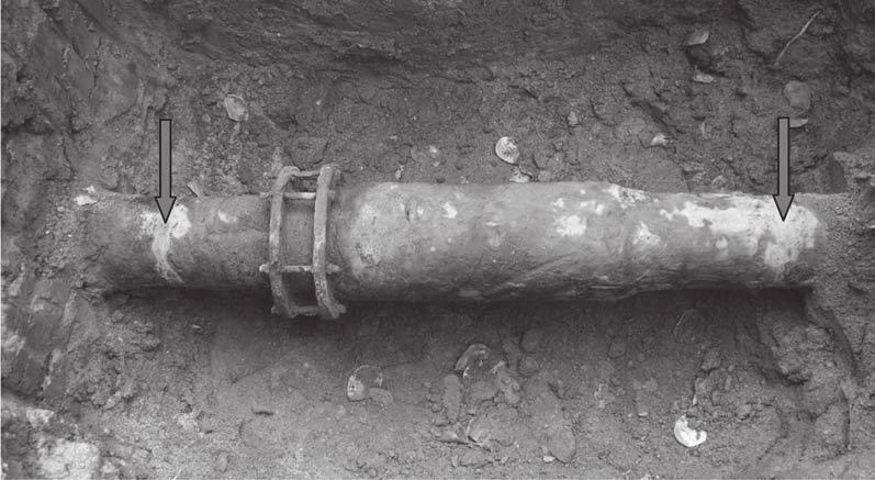 Nr 10 PRZEGLĄD GÓRNICZY 13 Rys. 6. Kompensator dławikowy zamontowany na sieci gazowej. Źródło: Opracowanie własne Fig. 6. Gland compensator mounted on the gas pipeline.