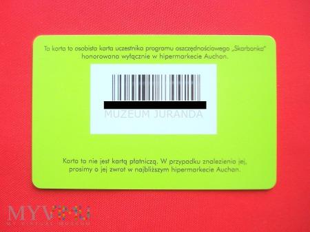 W obowiązującym w Auchan programie oszczędnościowym "Skarbonka" punkty zbiera się tylko przy zakupie oznaczonych produktów.