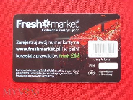 W programie Fresh Club Przywilej Korzyści trwającym od 5 października 204 roku,którego czas trwania przewidziany jest na 24 miesiące,identyfikator zbliżeniowy występuje w trzech wzorach i jest