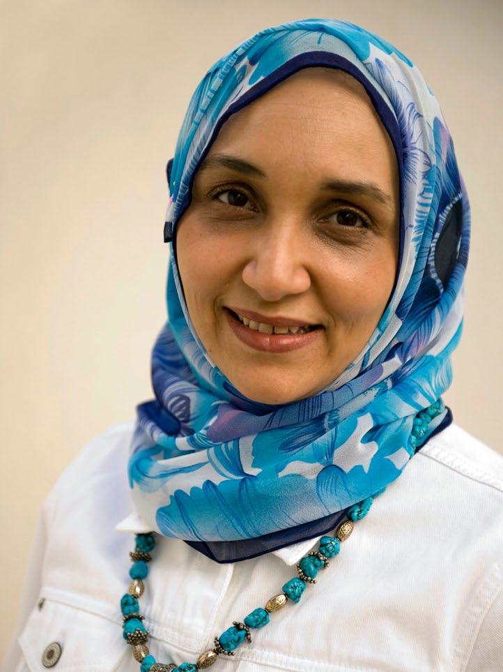 Leila Aboulela Chcę dać zaistnieć muzułmanom w angielskiej literaturze fotografia udostępniona przez pisarkę Leila Aboulela jest jedną z nielicznych pisarek, które konsekwentnie, w każdej książce,