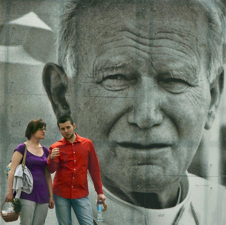 JP II bienheureux Fot. Władysław Targosz tozsamosc Monika Długa tożsamość zwielokrotniona Polska w reportażu współczesnym Polska współczesna.
