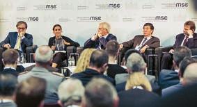 Na samitu su, među ostalim, sudjelovali vrhovni zapovjednik Zapovjedništva za transformaciju NATO-a general Jean-Paul Palomeros, predsjedatelj Vojnog odbora EU-a general Patrick de Rousiers, nekoliko