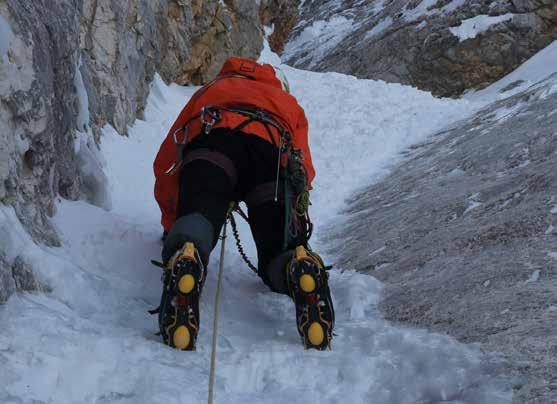 lahke. Nekaj podobnega so izdelali tudi pri Climbing Tehnology (CT), kjer imajo podoben kombiniran model Lycan.