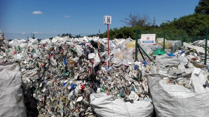 Ważniejsze wyniki kontroli W wojewódzkich planach gospodarki odpadami określono również kierunki działań w zakresie zapobiegania powstawaniu odpadów oraz kształtowania systemu gospodarki odpadami, m.