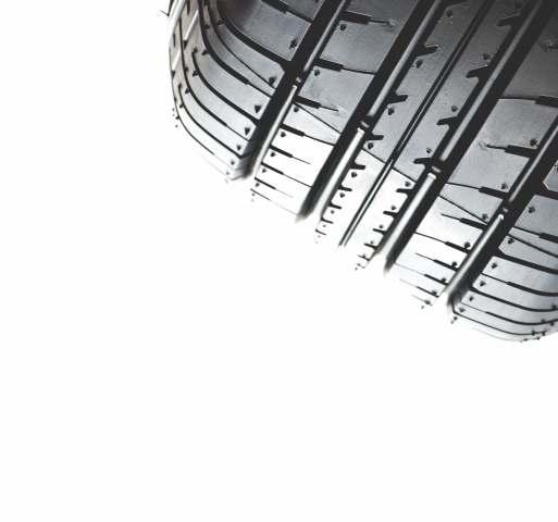 OPTYMALNE ROZWIĄZANIA DLA AUTOMOTIVE & TIRE CASE STUDY CIMCORP Bezpieczeństwo i optymalne wykorzystanie powierzchni Kompleksowe wyposażenie fabryki w system transportu opon WYZWANIA PRODUCENTA