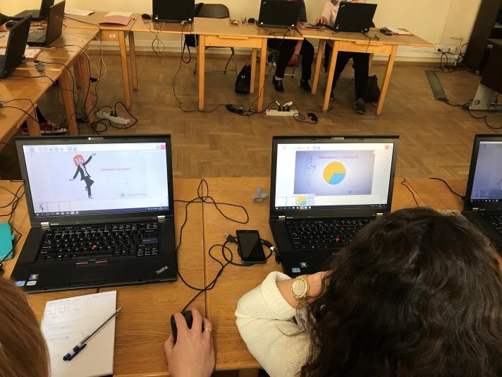 Bibliotekarze nabyli praktyczne umiejętności tworzenia filmów rysunkowych od odpowiedniej konstrukcji