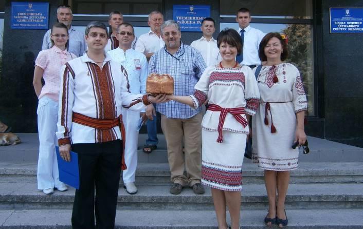 Wawrzyńca, podczas której wystąpiły w barwach flag i regionalnych strojach każdego