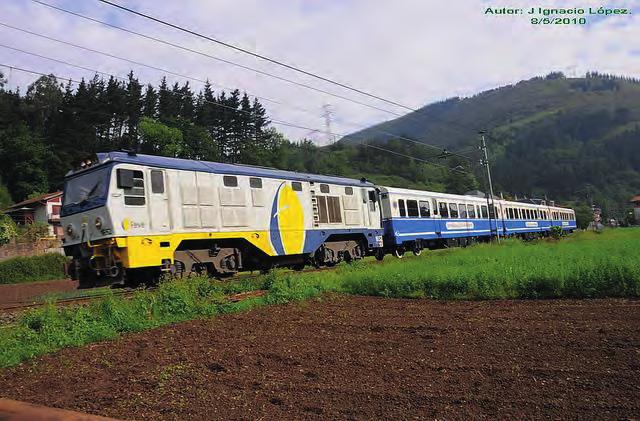nad budową nowych linii finansowanych ze środków własnych lub budżetowych. Pod względem wielkości przewozów ładunków transport kolejowy w Hiszpanii nie jest dominujący.