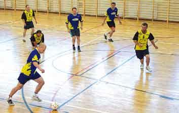 str. 29 Sport u Sport u Sport TURNIEJ PIŁKI NOŻNEJ O PUCHAR WÓJTA GMINY TCZEW Dnia 19 września 2009 r.
