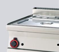 LINIA RM GASTRO 600 BEMARY 143 GN 1/2-150 GN 1/3-150 BMT - 64 G Bemar wodny gazowy top urządzenie do utrzymywania potraw w odpowiedniej temperaturze wanna na GN 1/2 + 1/3-150 h kran spustowy z