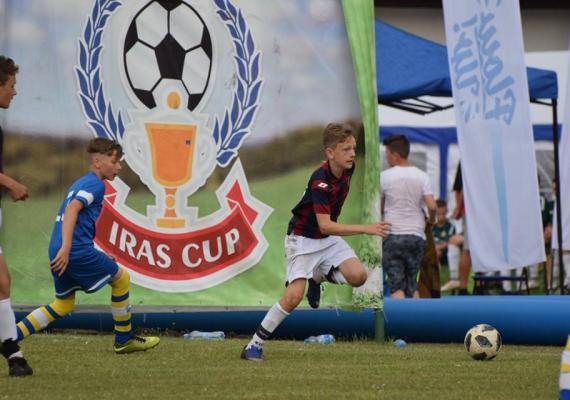 Published on Urząd Miejski w Czaplinku (http://www.czaplinek.pl) Strona główna > IRAS CUP 2018 08.06.2018 IRAS CUP 2018 [1] Kolejna edycja turnieju IRAS CUP w Czaplinku za nami.