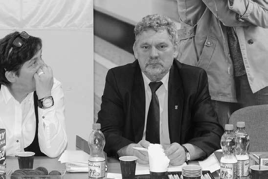 Wybory w OMPR w Krakowie Wybory w Oddziale Małopolskim Przewozów Regionalnych rozpoczęto już w styczniu br. kiedy w dniach od 22 do 26 wybierano delegatów na Walne Zebranie.