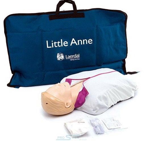 Fantomy i sprzęt szkoleniowy Fantomy 08 000 08 001 Fantom Litle Anne (osoba dorosła) 08 002 Little Anne AED LAERDAL jest lekkim i wiernie odtworzony manekinem do treningu resuscytacji