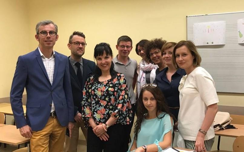 OGŁOSZENIA i zakresem działalności Koła. Zapraszamy do uczestnictwa w Kole Młodych Naukowców PTP.