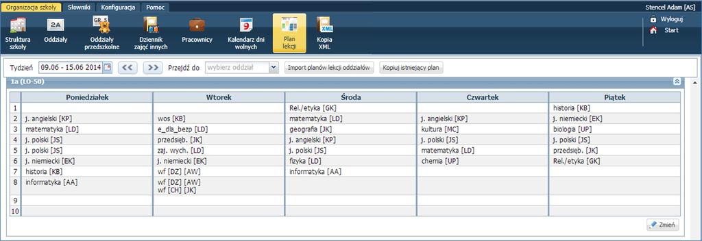 Wprowadzanie planów lekcji oddziałów Pod wstążką znajduje się pasek narzędzi. W polu Tydzień wskazuje się tydzień roku szkolnego (domyślnie ustawiany jest bieżący tydzień).