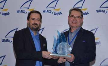Jeanneau Leader 33 zgłoszony przez firmę Dobre Jachty (Kategoria Jachty Motorowe powyżej 9 m długości) Delphia BluEscape 1200 - zgłoszona przez stocznię Delphia Yachts (Kategoria Jachty Motorowe