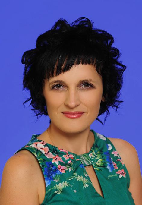 8 Nasz Profil Październik 2018 Dorota Maślana Kandydatka do Rady Powiatu Mieszkam w naszej gminie od 40 lat. Miłość i przywiązanie do przepięknej okolicy nie pozwoliło mi na wyjazd z naszego miasta.