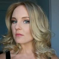 liderów, sprawnych organizatorów; Budowanie kapitału społecznego w firmie; Budowanie pozytywnych skojarzeń z marką przedsiębiorstwa; Zaufane
