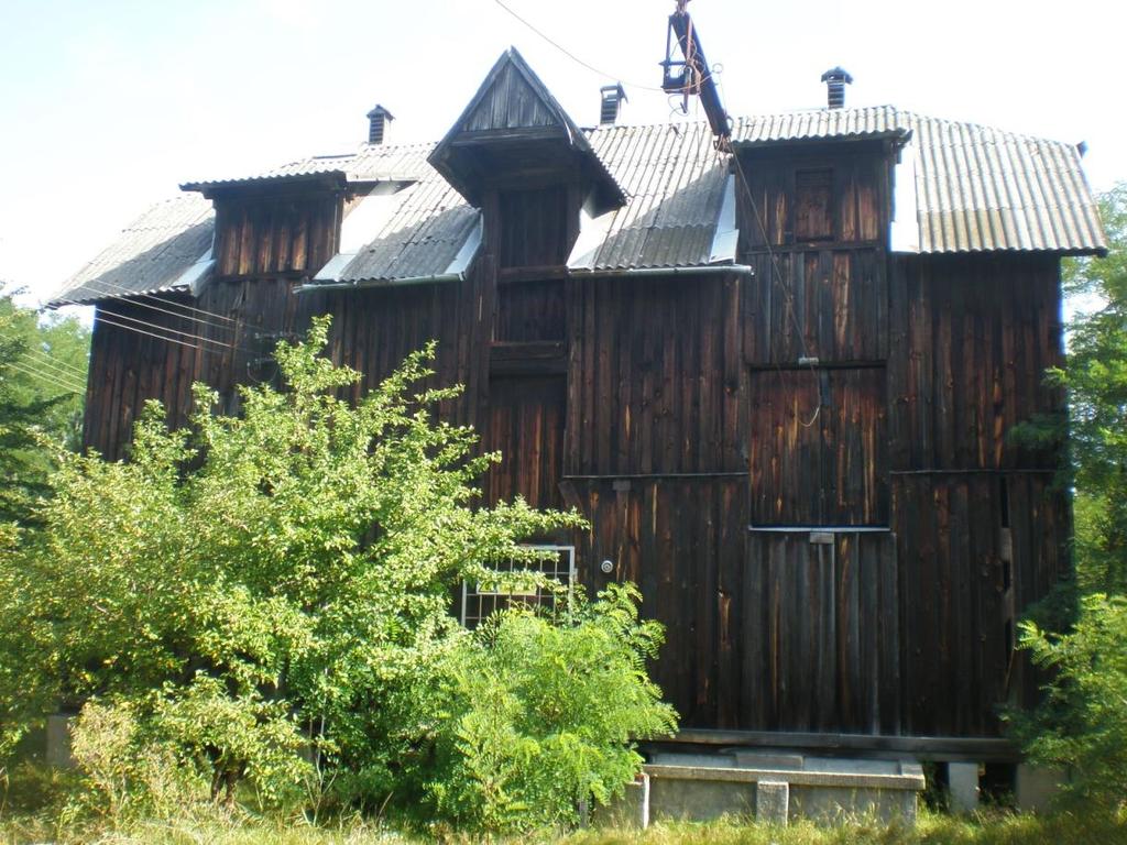 Wyniki prac zasoby kulturowe 1 zabytek wpisany do rejestru zabytków. 15 obiektów wpisanych do Gminnych Ewidencji Zabytków (GEZ).