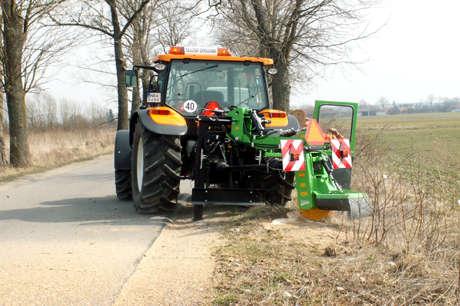 Frezowanie pni Zarząd Dróg Powiatowych zajmuje się również wszystkimi obiektami mostowymi i obiektami inżynierskimi położonymi w ciągach dróg powiatowych.