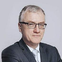 Podjęcie tej decyzji wymagało zaangażowania dodatkowego czasu na przeprowadzenie odpowiednich analiz i wybranie wariantu najbardziej korzystnego dla firmy. Znacznie wzrosły też koszty z ok.
