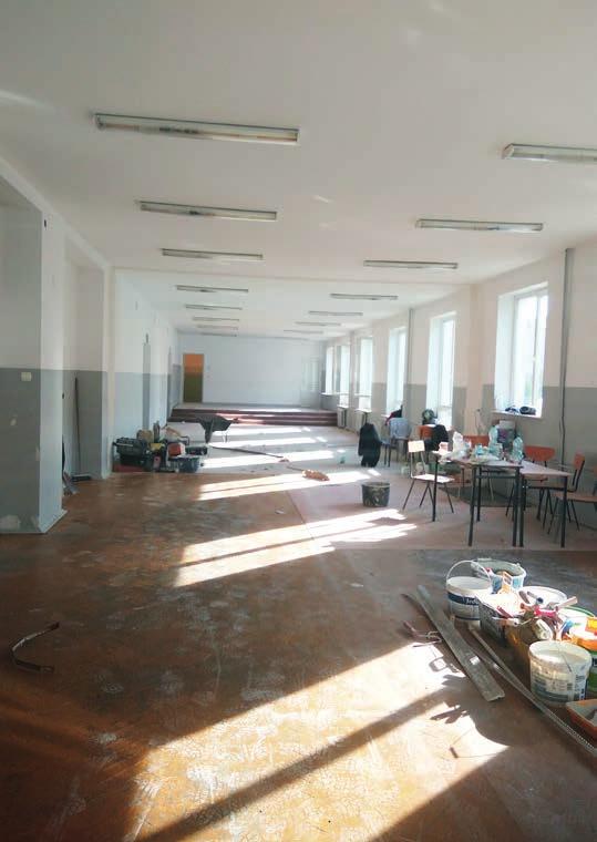 Nr 2/2018 Nasza Gmina 5 Klub Senior+ w Gródkach W Gródkach w budynku po byłym gimnazjum powstaje Klub Senior+. W tej chwili trwa część inwestycyjna.