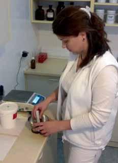 Začalo sa to ako inak v mojom detstve mama pracovala v biochemickom laboratóriu v Trenčianskych Tepliciach. Asi tušíte, čím som chcela byť aj ja.