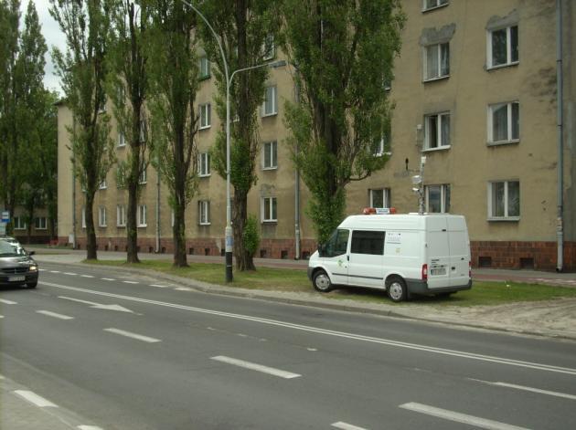 przebiegają najczęściej z dala od terenów przeznaczonych na miejsce zamieszkania i nie mają zbyt dużego wpływu na degradację klimatu akustycznego.